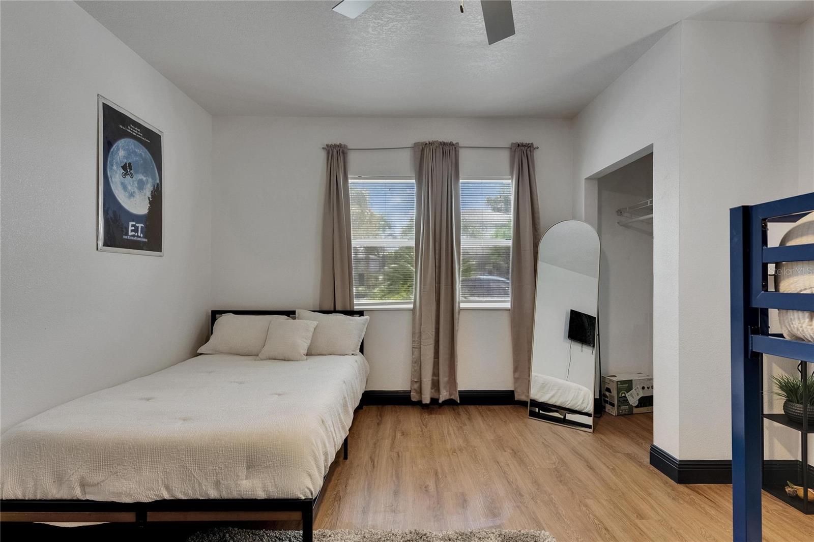 1009 E COLUMBUS DR, TAMPA, FL — photo 33