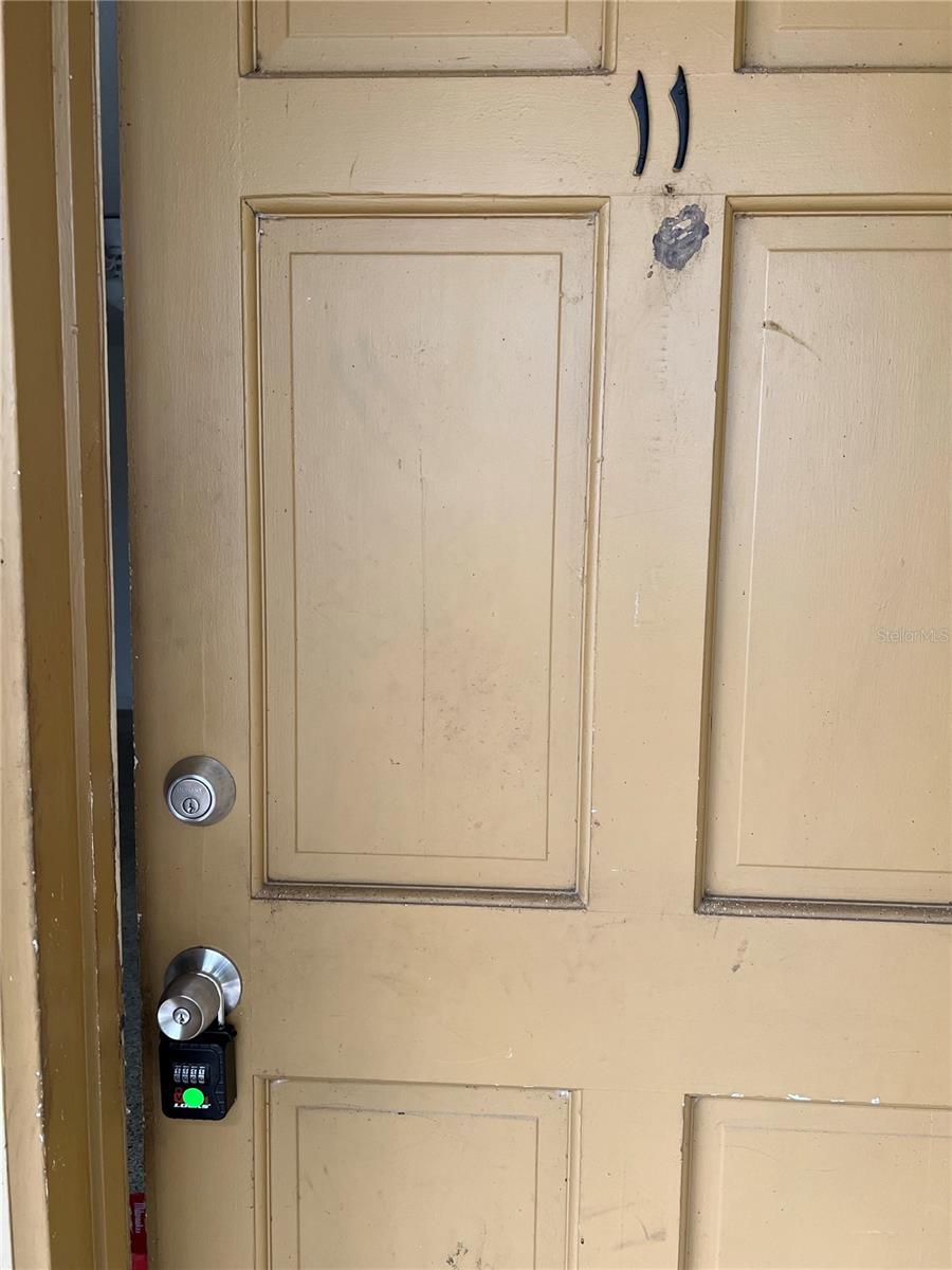 305 E DAKIN AVE #11, KISSIMMEE, FL — photo 2