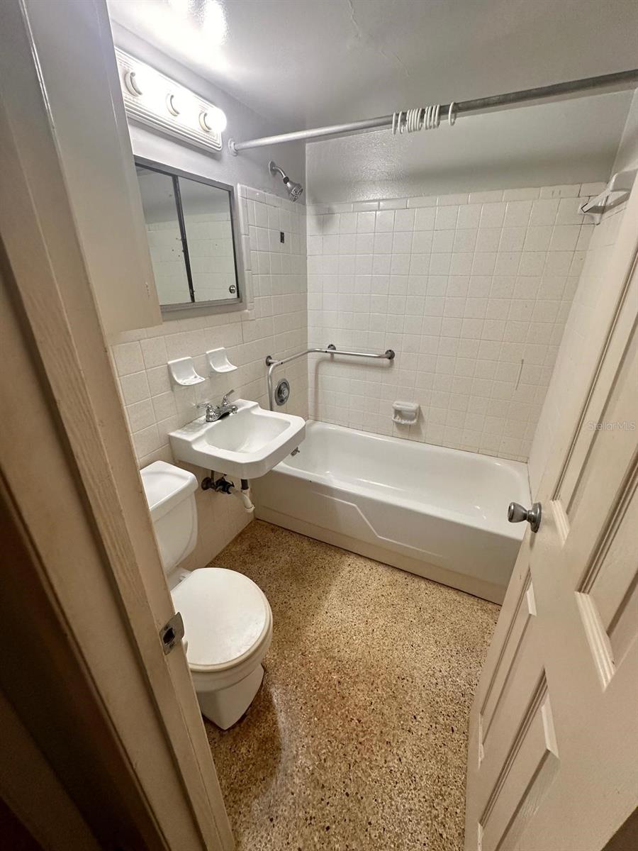 305 E DAKIN AVE #11, KISSIMMEE, FL — photo 7