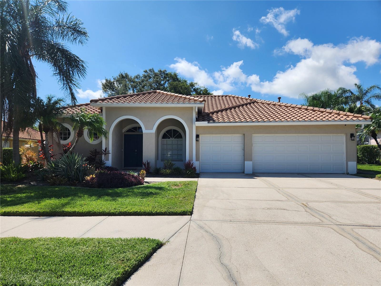 5274 FAR OAK CIR, SARASOTA, FL — photo 2