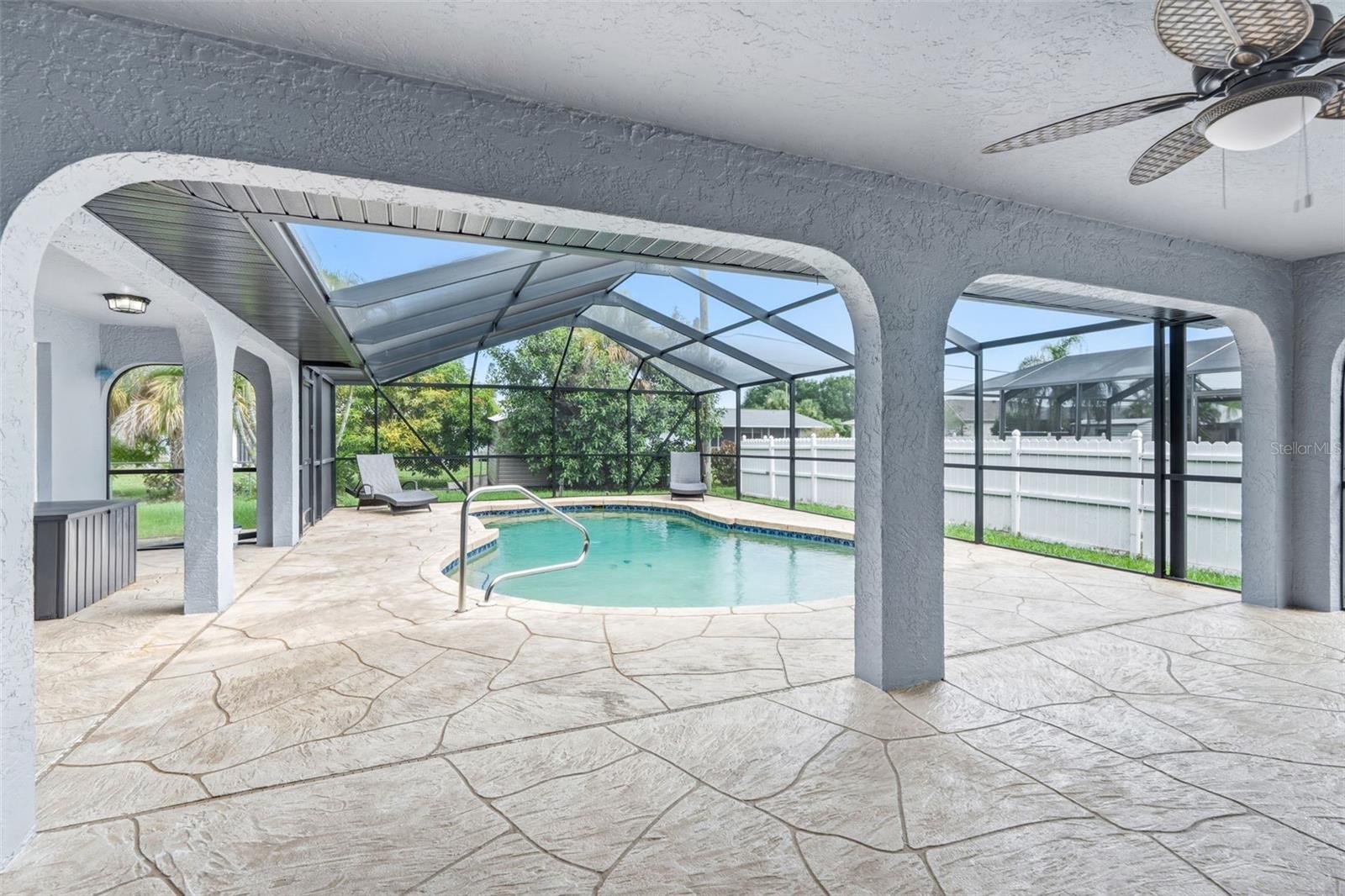 19836 MIDWAY BLVD, PORT CHARLOTTE, FL — photo 37