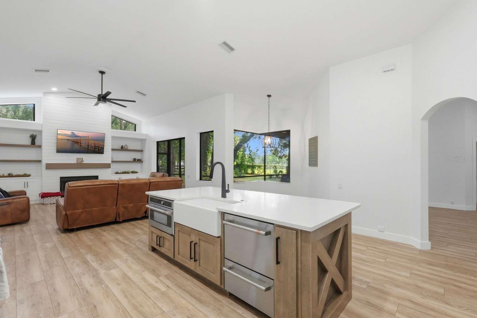 6301 S 86TH AVE N, PINELLAS PARK, FL — photo 8
