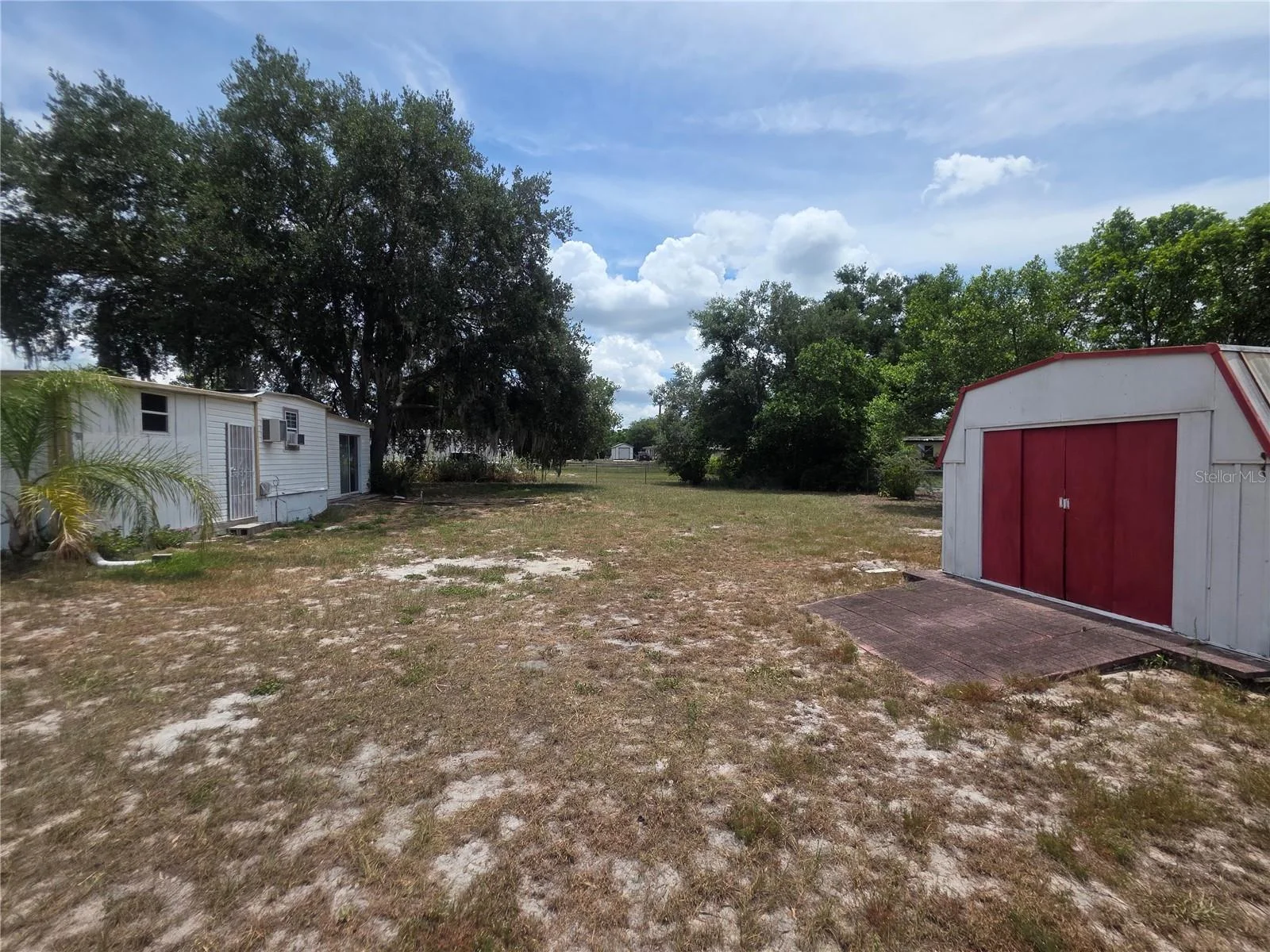 33508 LINDA DR, LEESBURG, FL — photo 16