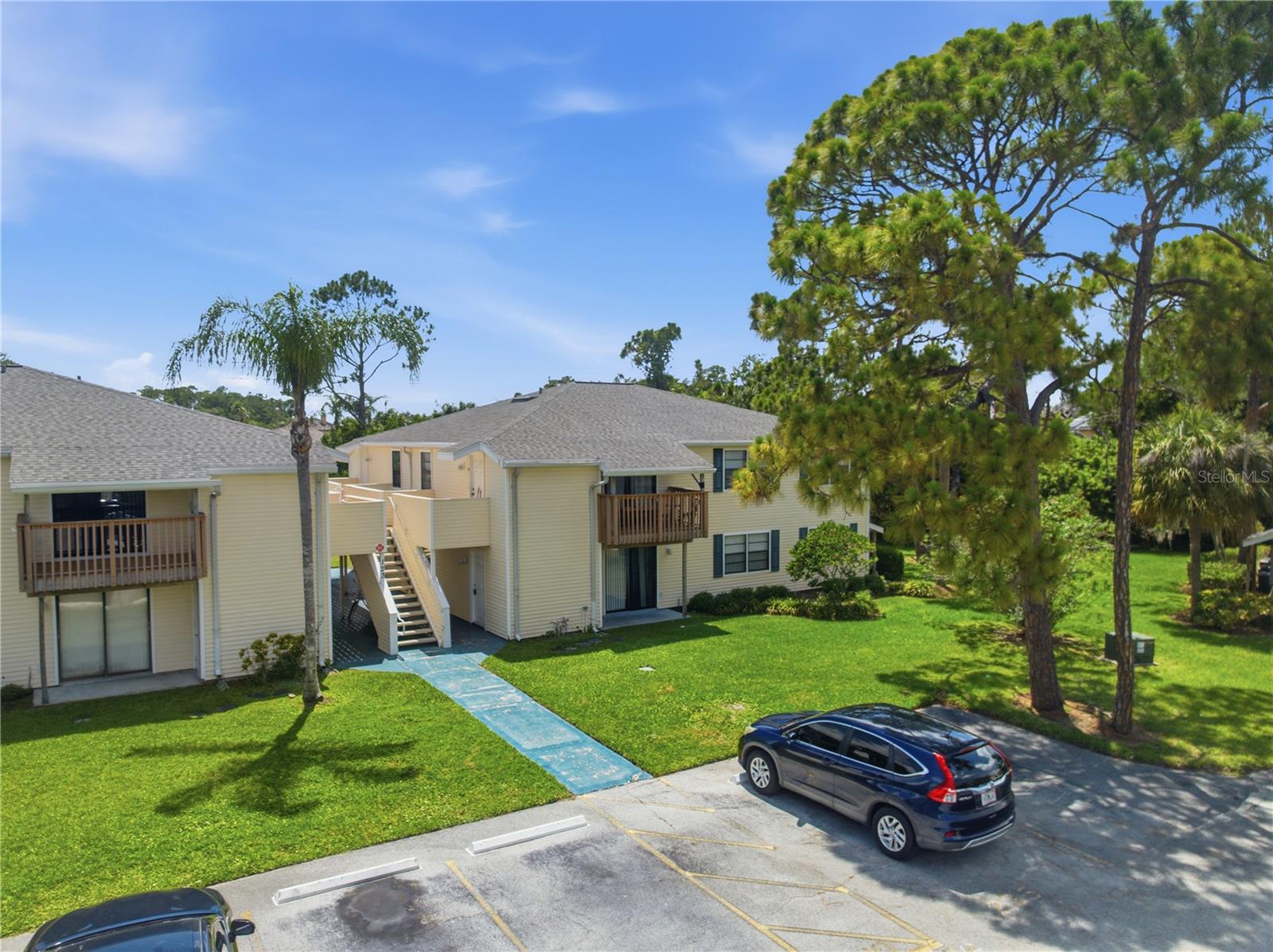 123 LOBLOLLY CT #B, OLDSMAR, FL — photo 27