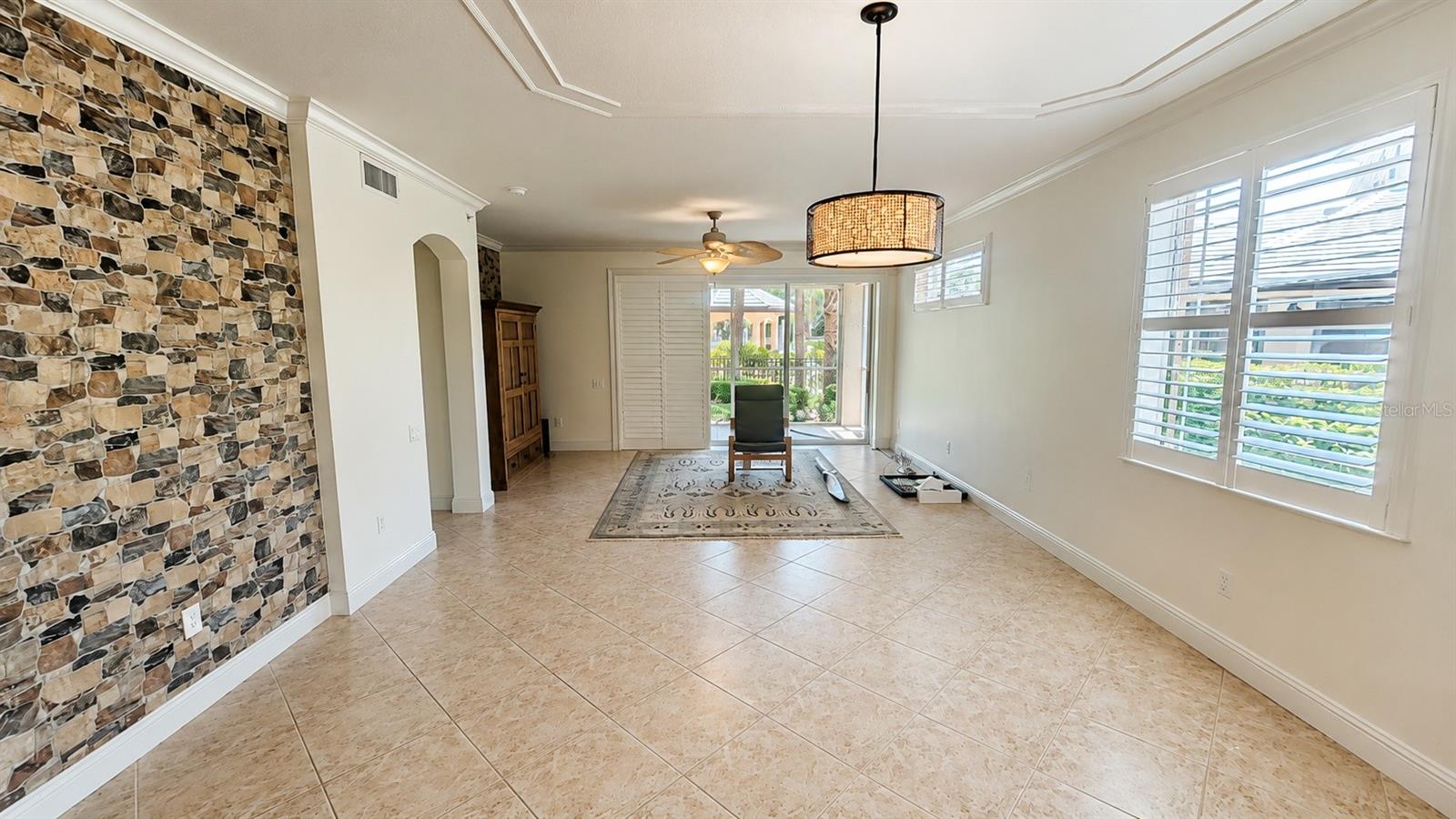 6552 MOORINGS POINT CIR #102, LAKEWOOD RANCH, FL — photo 3