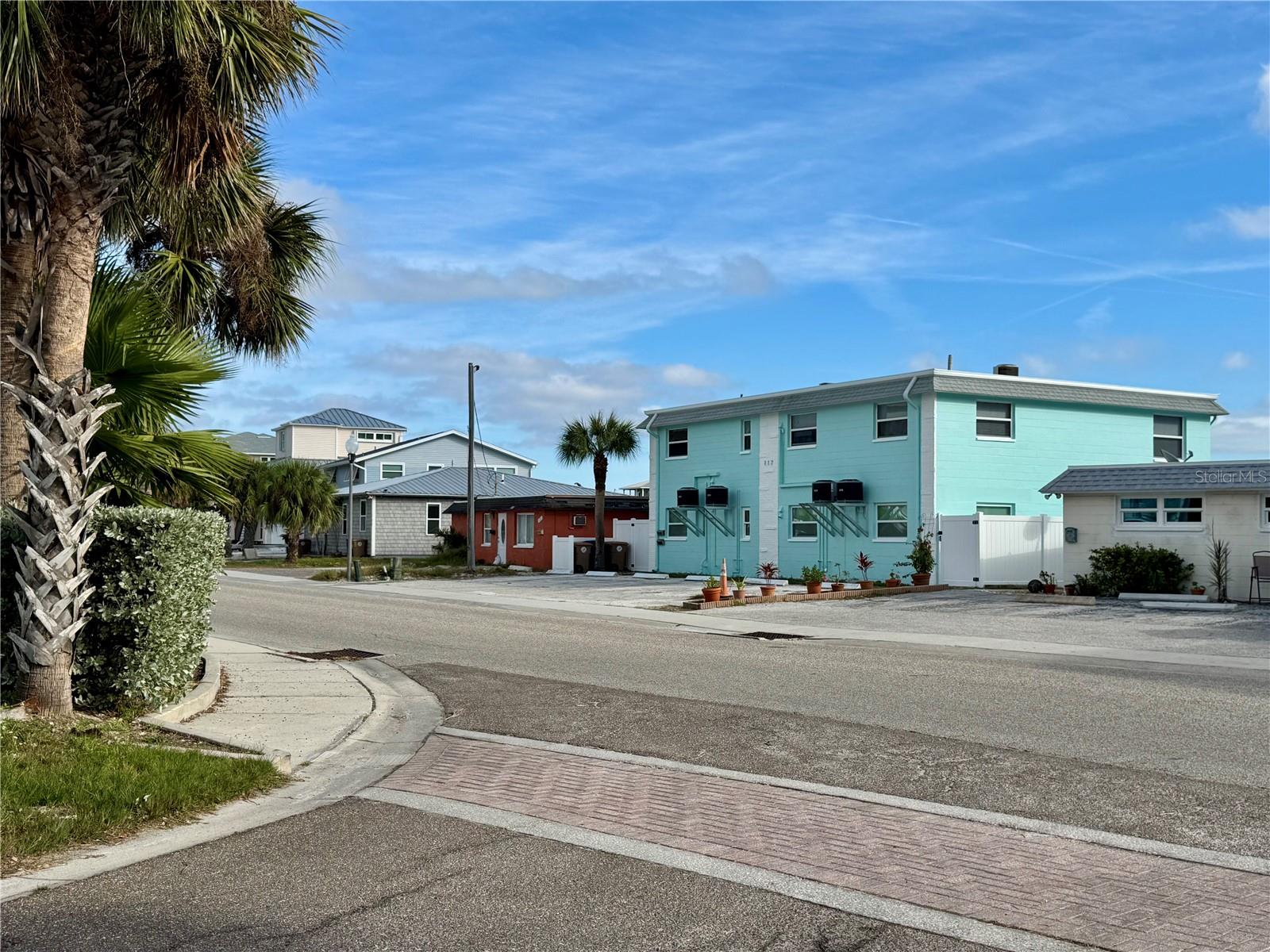 117 140TH AVE E #A, MADEIRA BEACH, FL — photo 3
