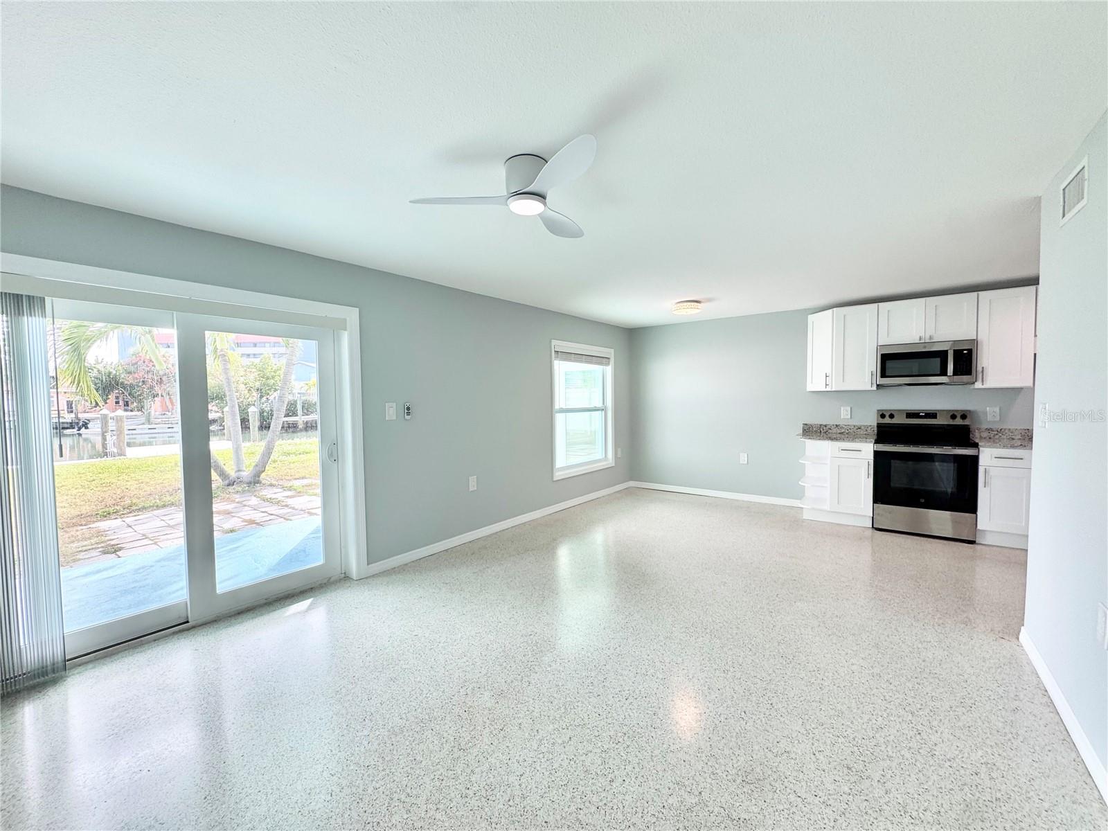 117 140TH AVE E #A, MADEIRA BEACH, FL — photo 7