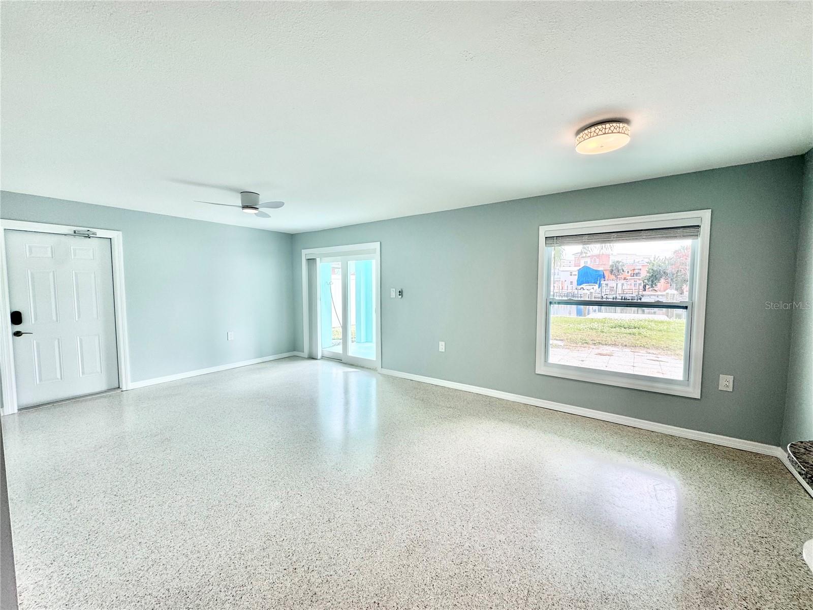 117 140TH AVE E #A, MADEIRA BEACH, FL — photo 9