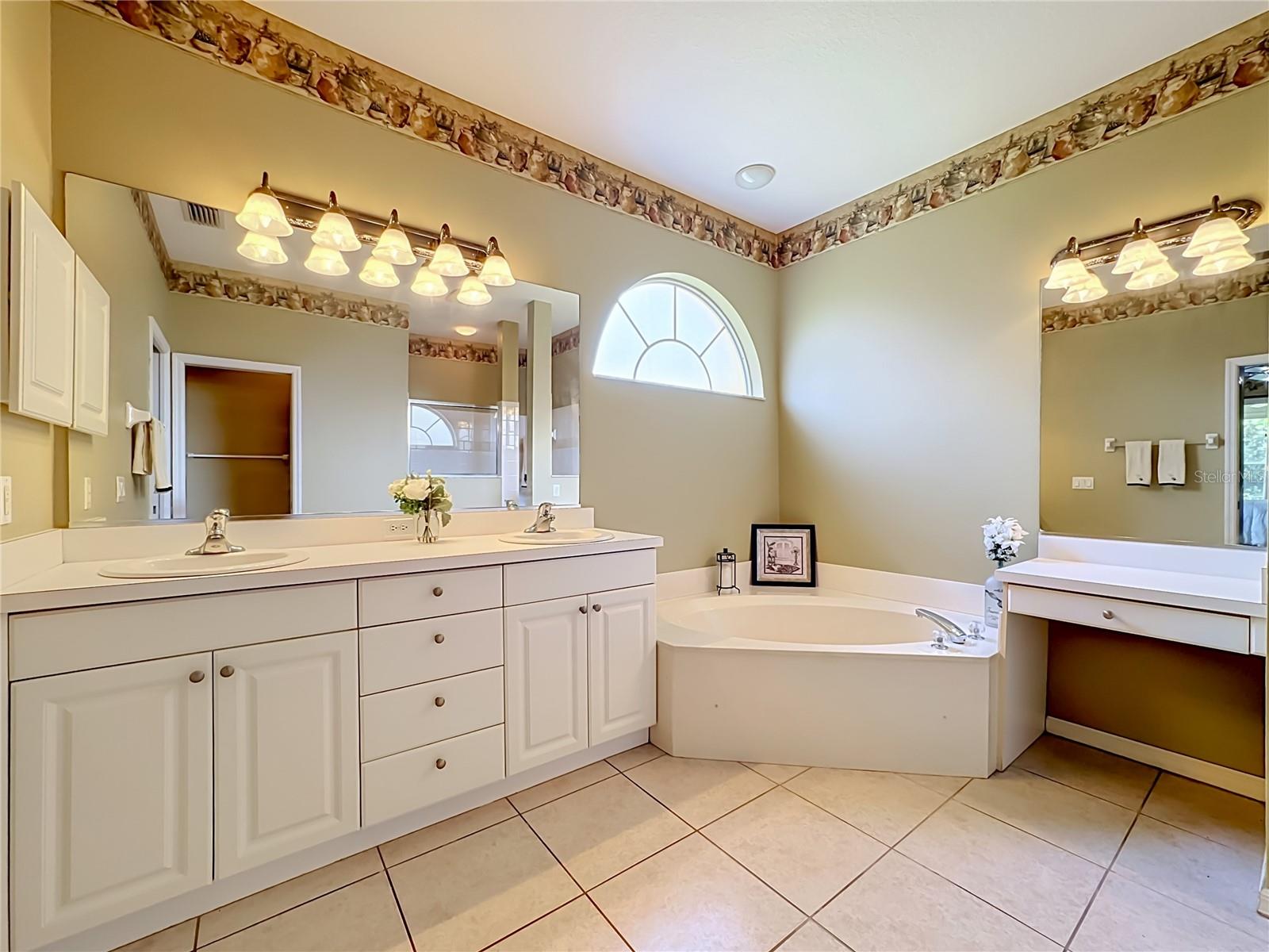 6108 LAUREL CREEK TRL, ELLENTON, FL — photo 23