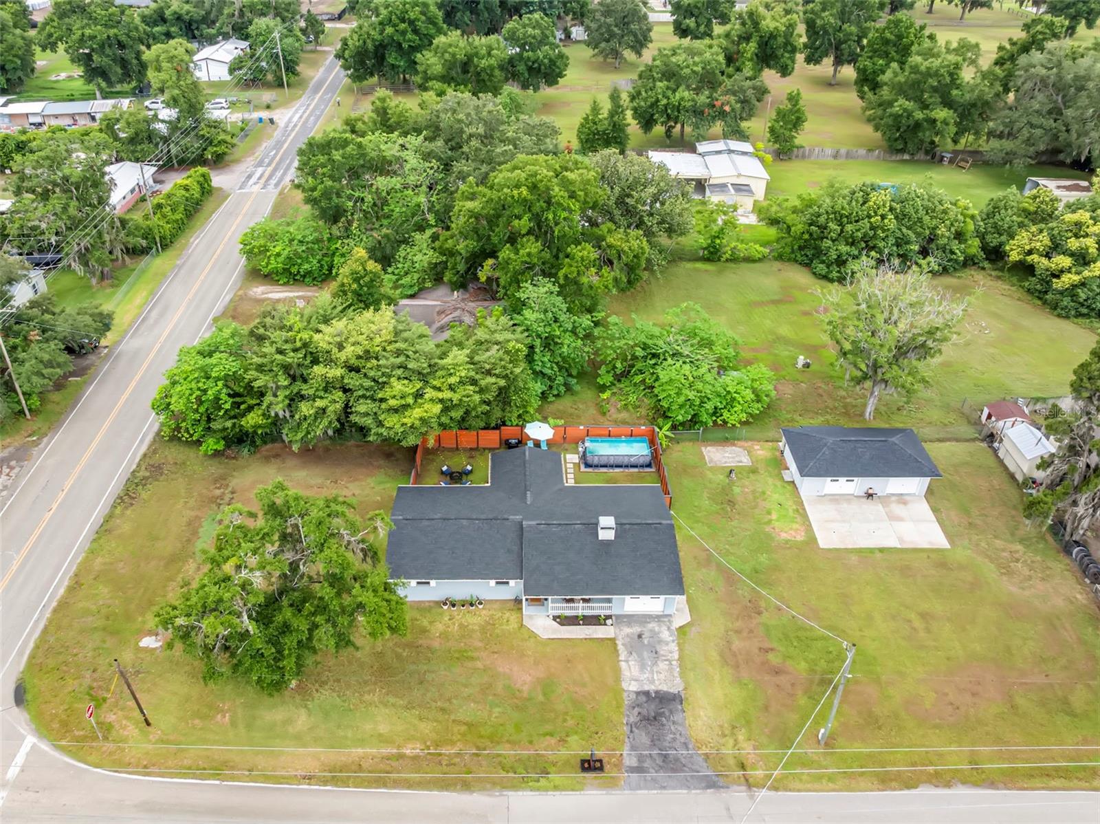 13839 GLEN HARWELL RD, DOVER, FL — photo 46