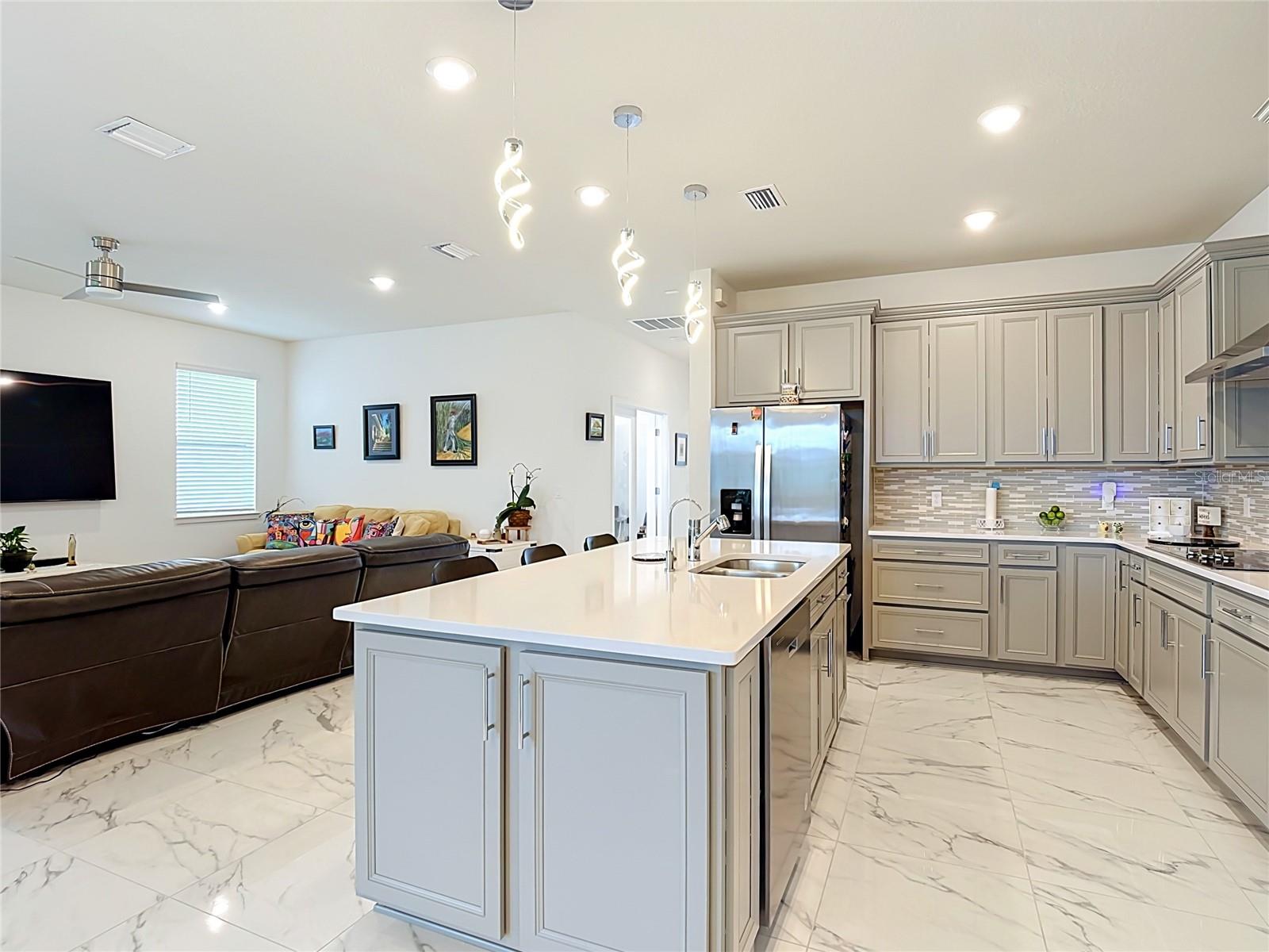 1974 SPRING SHOWER CIR, KISSIMMEE, FL — photo 18
