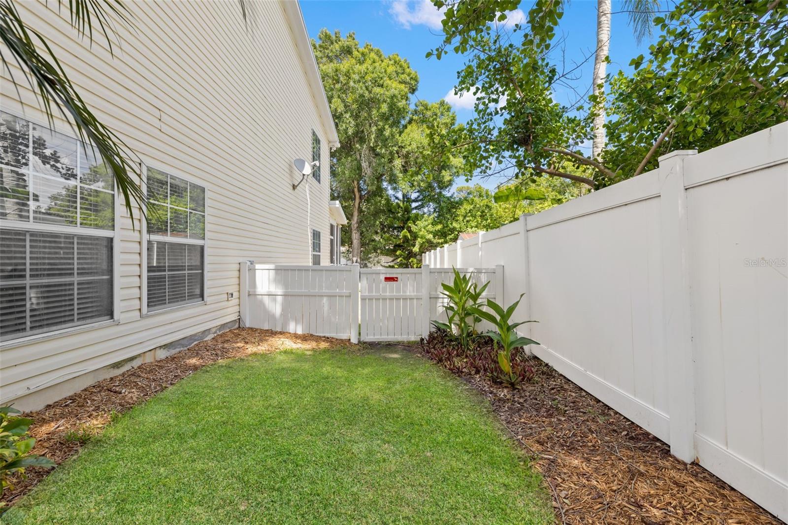 902 WOODBRIDGE CT, SAFETY HARBOR, FL — photo 45
