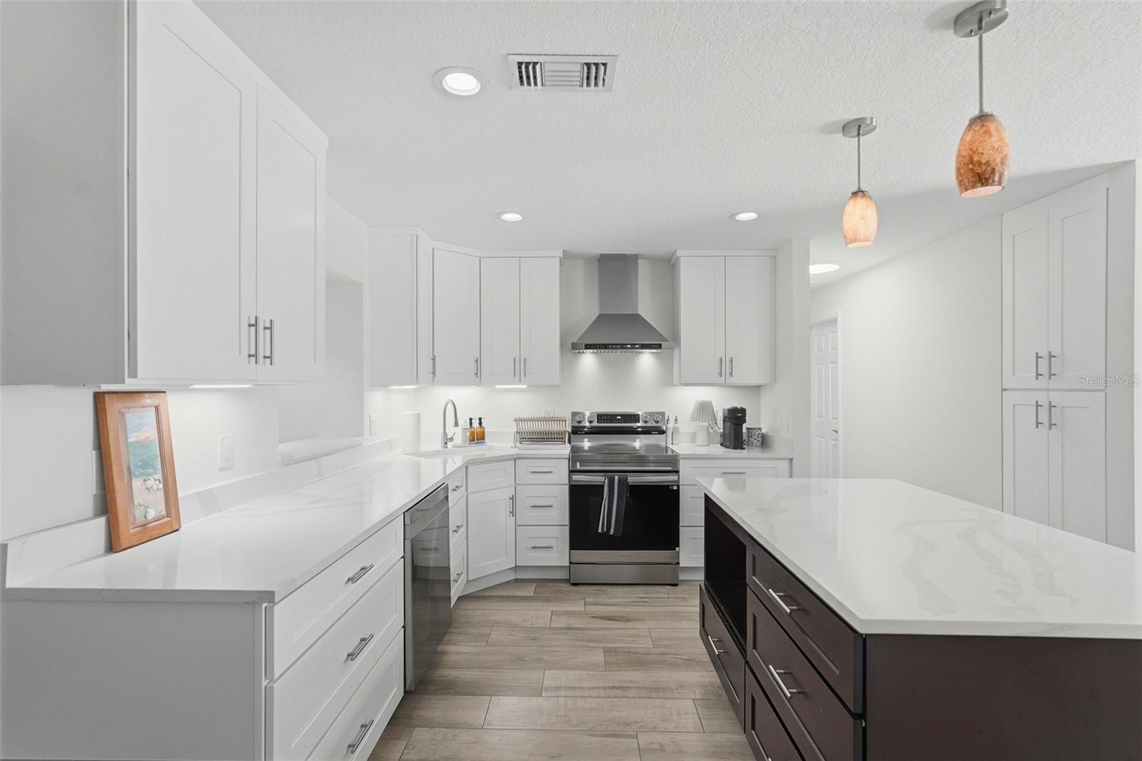 4145 HARRISBURG ST NE, ST PETERSBURG, FL — photo 3