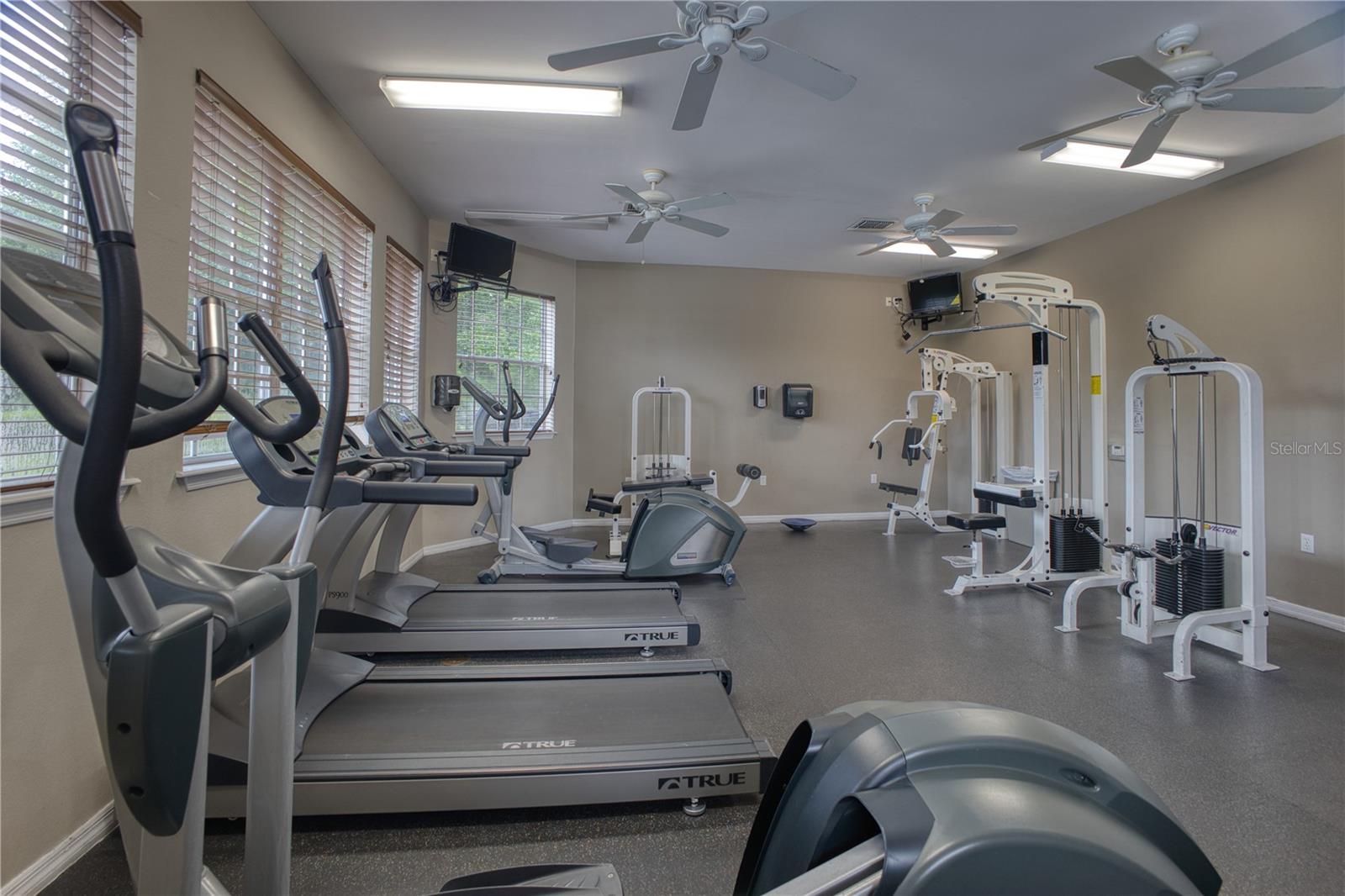 8225 CLAIRE ANN DR #203, ORLANDO, FL — photo 30