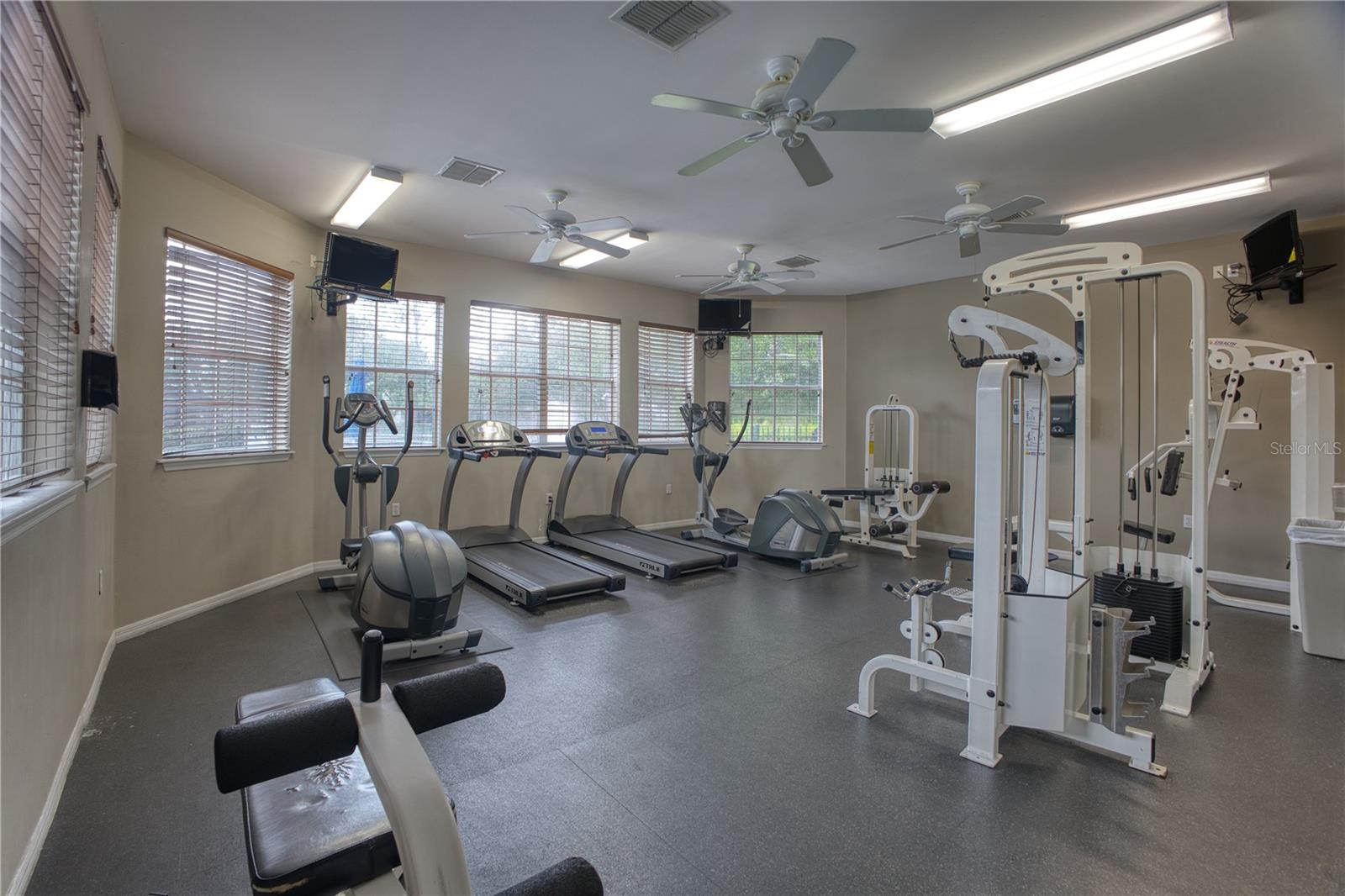 8225 CLAIRE ANN DR #203, ORLANDO, FL — photo 31