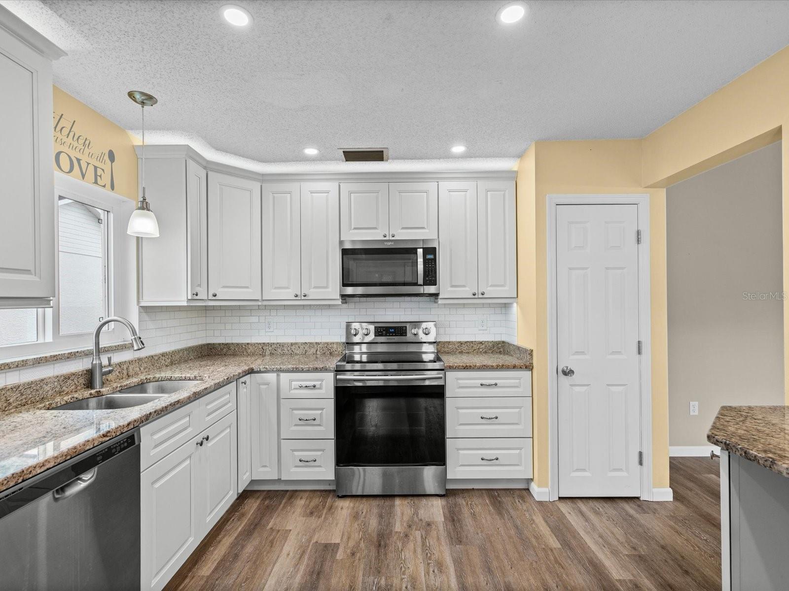 1105 TUXFORD DR, BRANDON, FL — photo 23