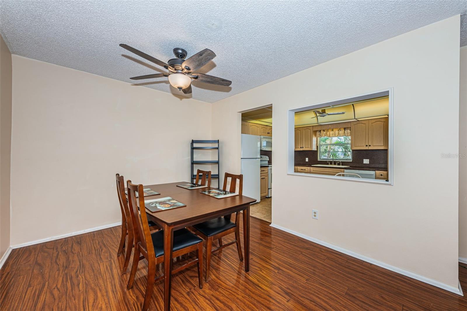 4700 COVE CIR #208, ST PETERSBURG, FL — photo 18