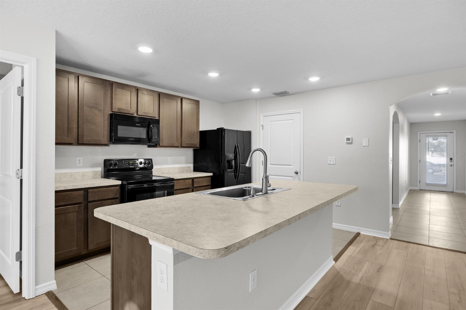 896 NW 253RD DR, NEWBERRY, FL — photo 7