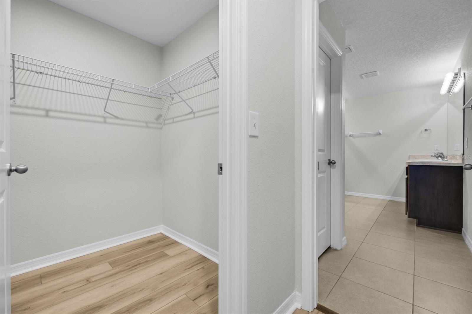 896 NW 253RD DR, NEWBERRY, FL — photo 11