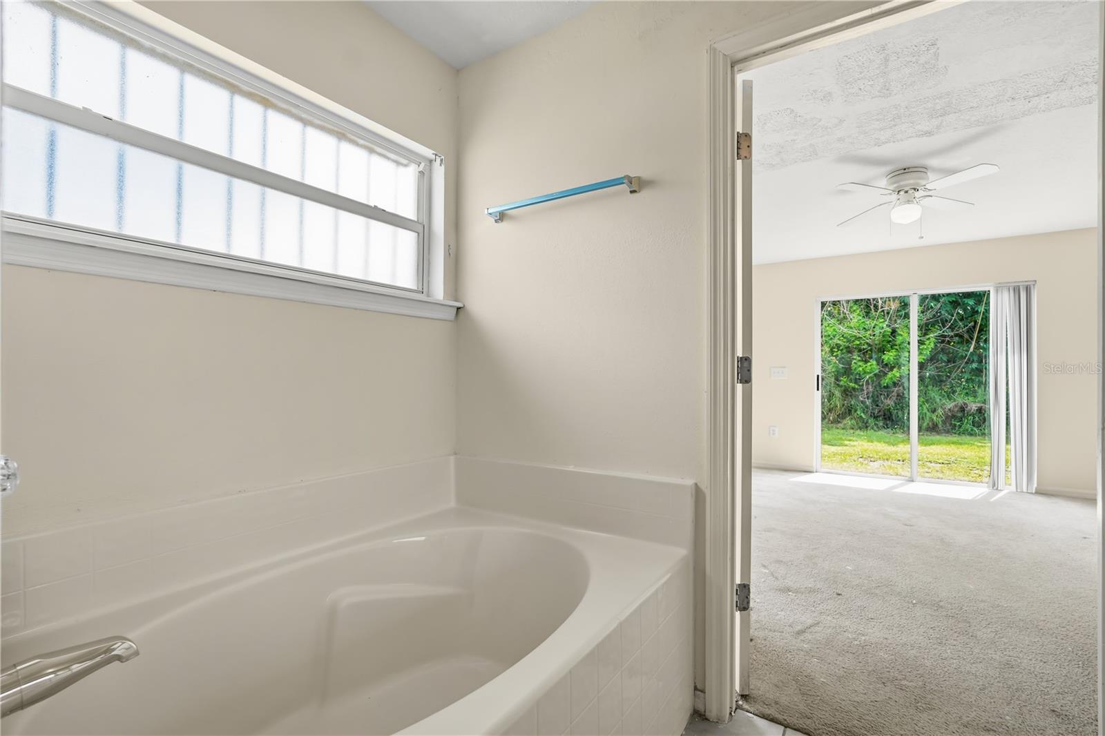 412 MARTIGUES DR, KISSIMMEE, FL — photo 11