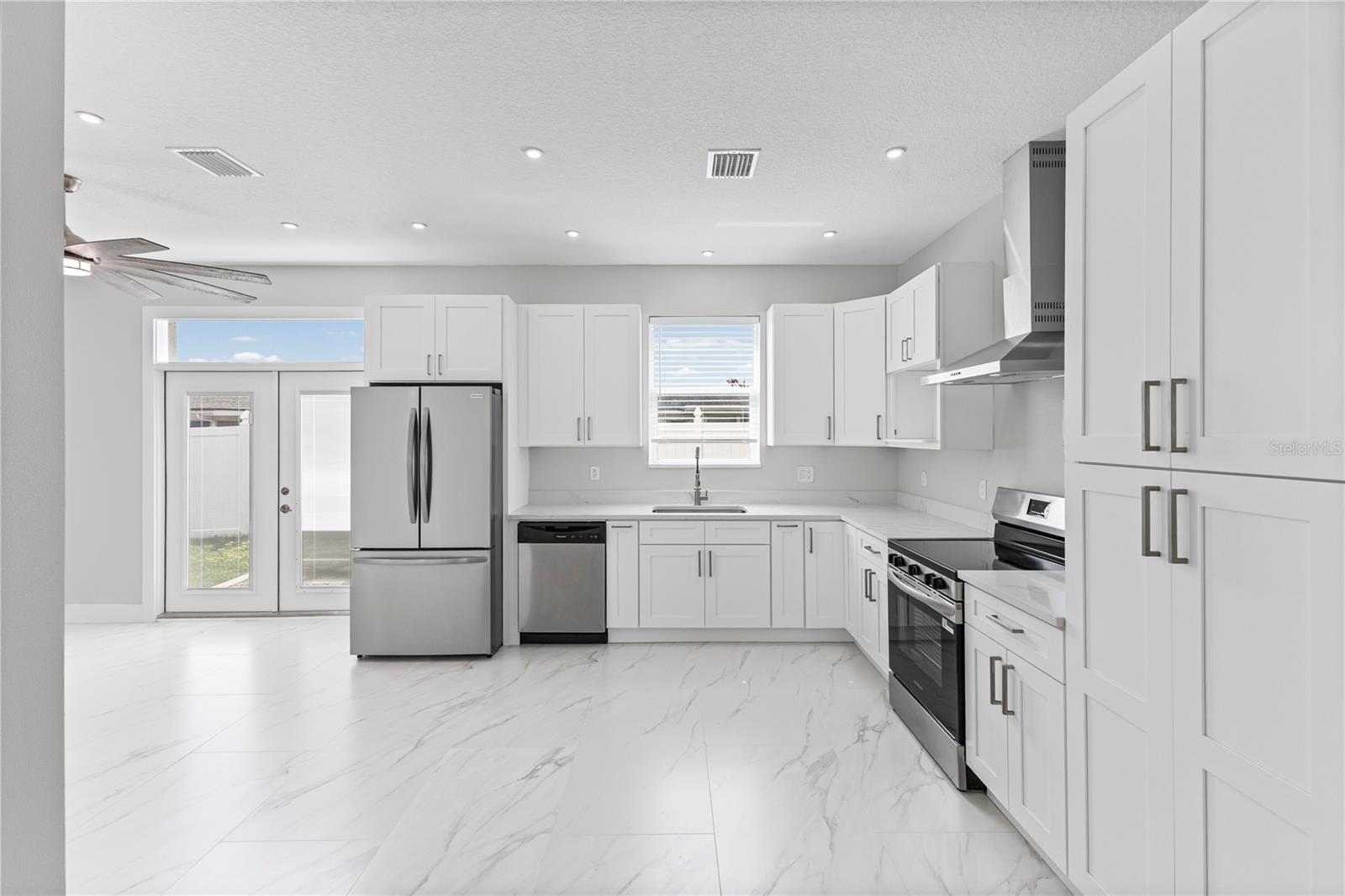4016 BADEN DR, HOLIDAY, FL — photo 11