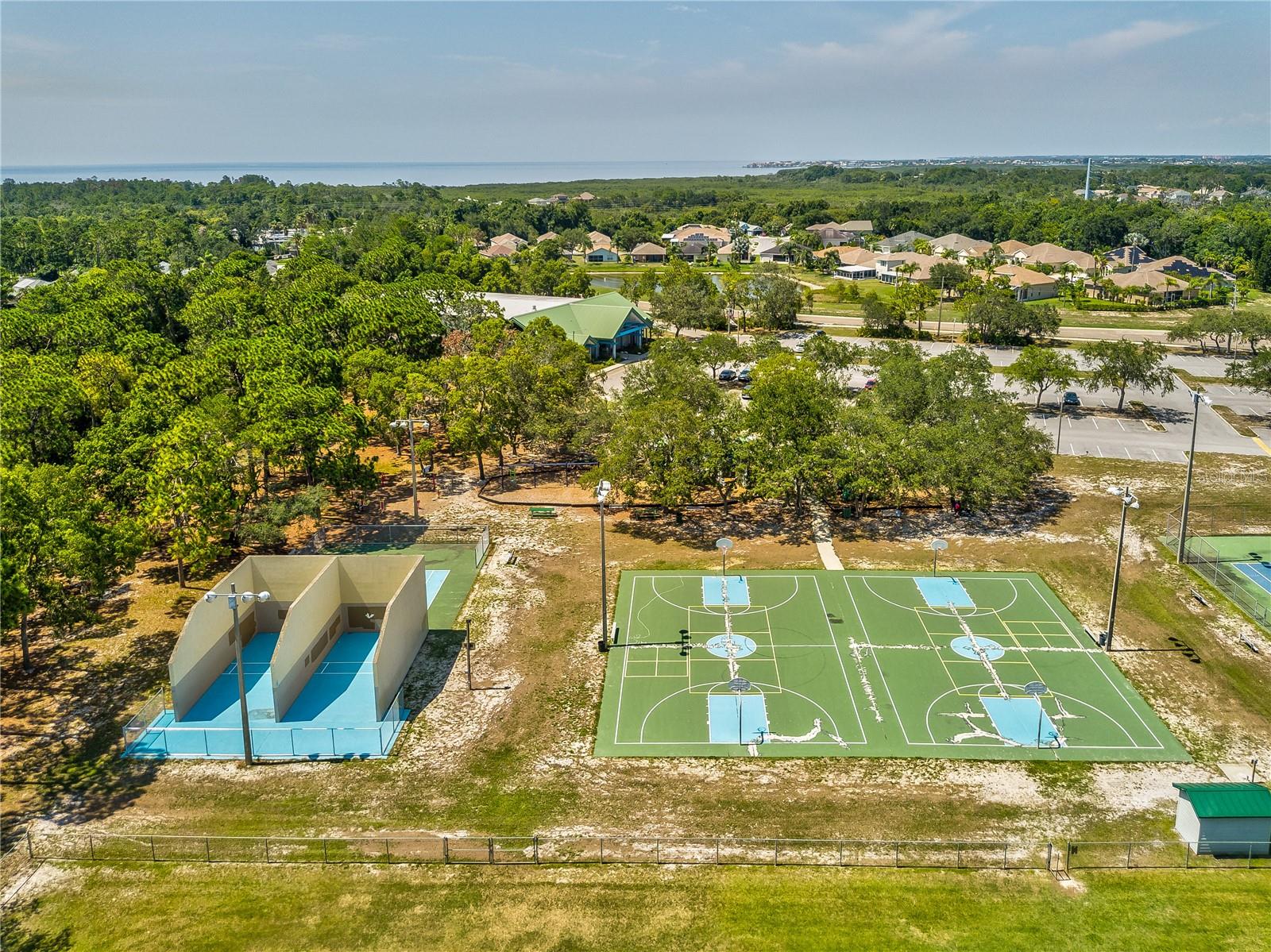 4016 BADEN DR, HOLIDAY, FL — photo 44