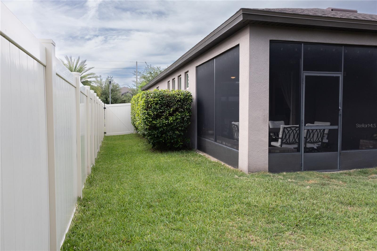 2892 MATERA DR, ST CLOUD, FL — photo 2