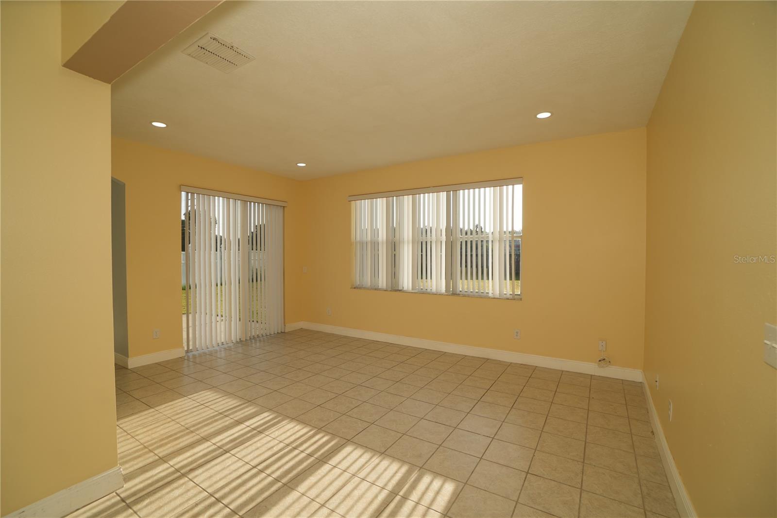 2560 SAGE DR W, KISSIMMEE, FL — photo 5