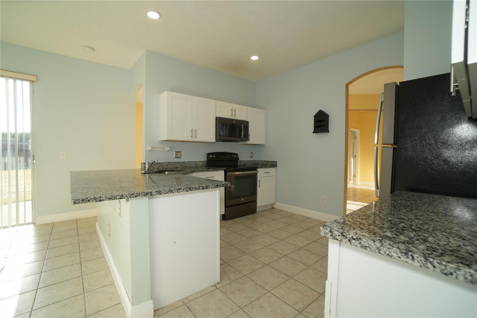 2560 SAGE DR W, KISSIMMEE, FL — photo 9