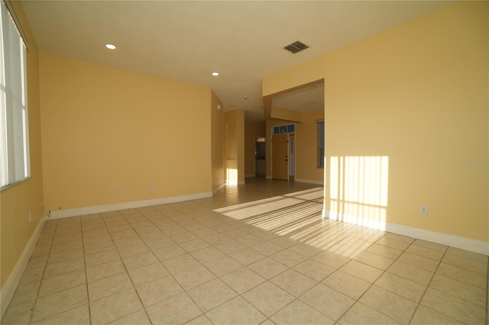 2560 SAGE DR W, KISSIMMEE, FL — photo 7