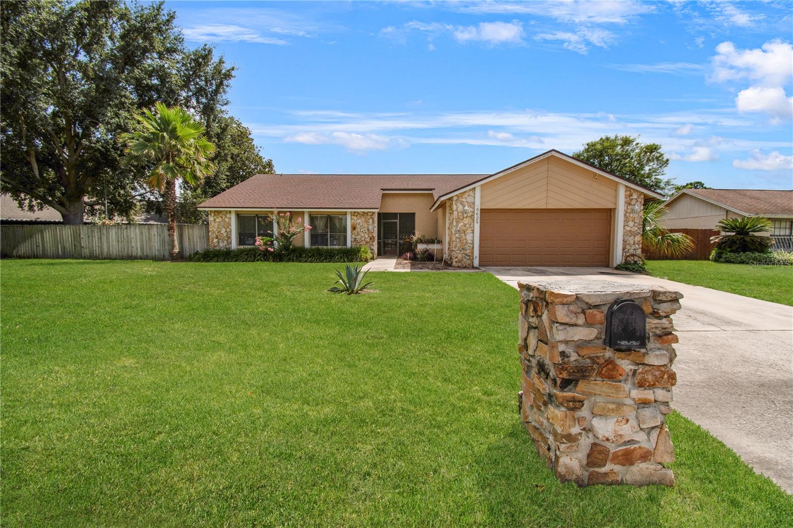 8628 GRANADA BLVD, ORLANDO, FL — photo 3