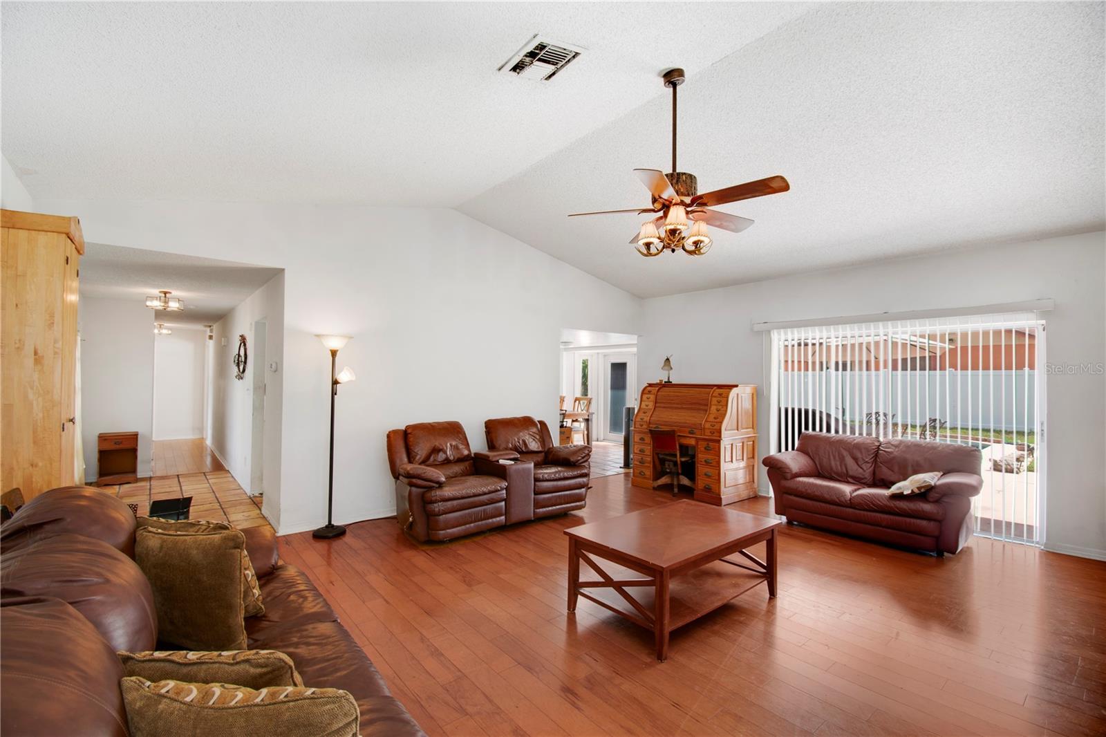 8628 GRANADA BLVD, ORLANDO, FL — photo 8
