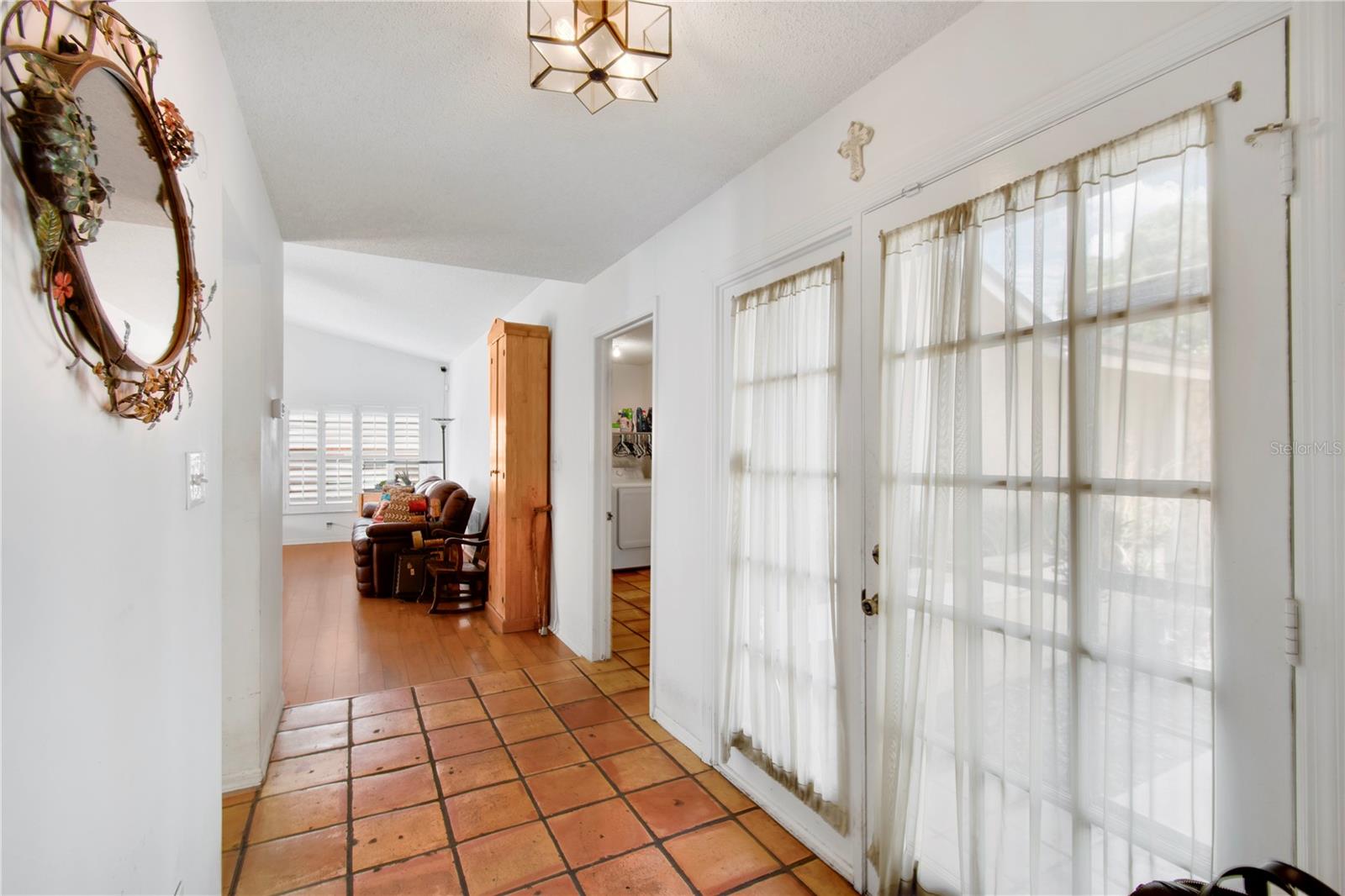 8628 GRANADA BLVD, ORLANDO, FL — photo 24