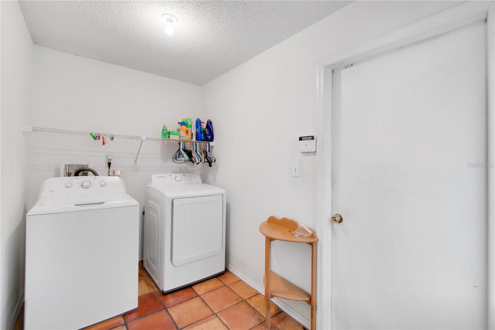 8628 GRANADA BLVD, ORLANDO, FL — photo 34