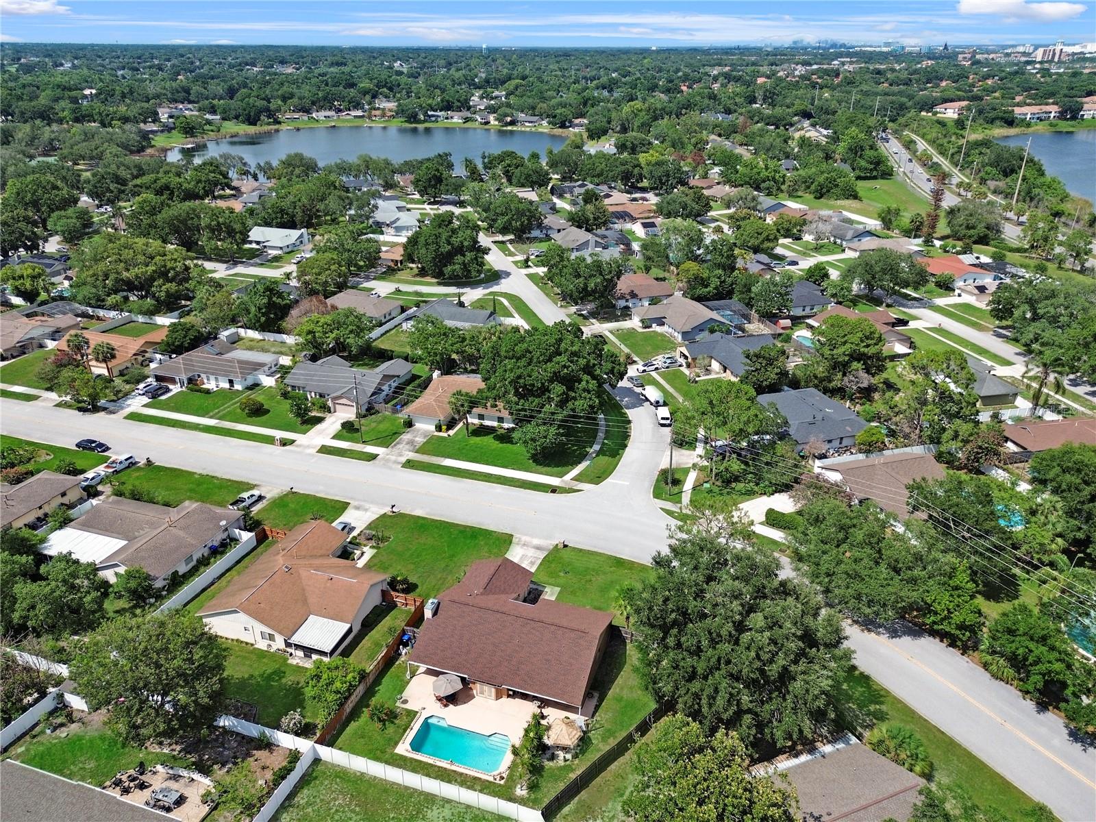 8628 GRANADA BLVD, ORLANDO, FL — photo 41