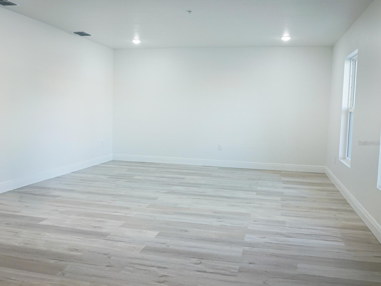 2201 CONWAY DR #203, DELTONA, FL — photo 3