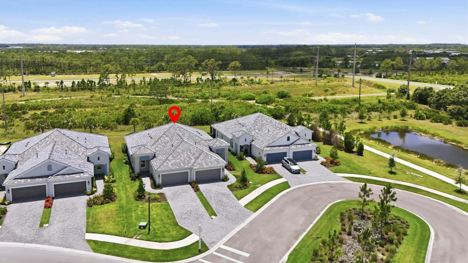 2321 BLUE MAHOE LN, SARASOTA, FL — photo 2