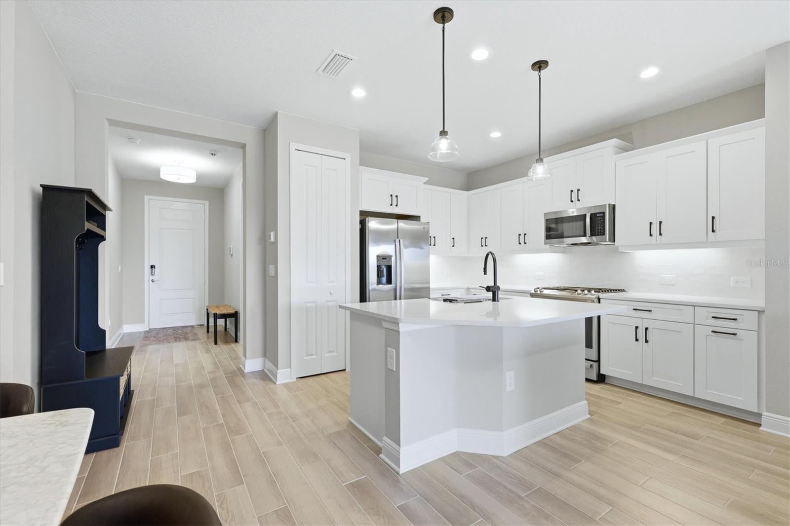 2321 BLUE MAHOE LN, SARASOTA, FL — photo 17
