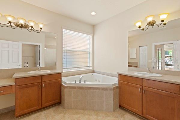 5044 SANDY BROOK CIR, WIMAUMA, FL — photo 20