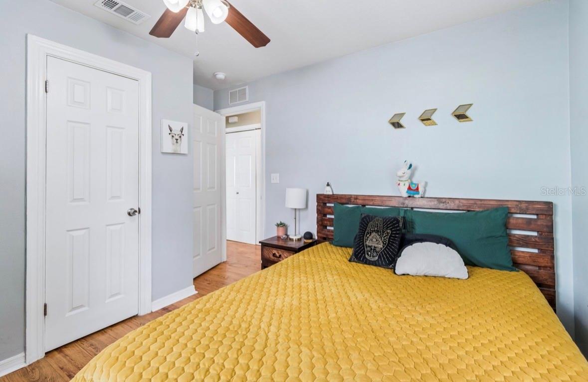 2120 43RD TER N, ST PETERSBURG, FL — photo 10