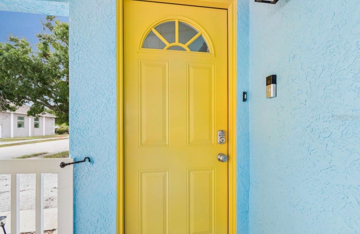 2120 43RD TER N, ST PETERSBURG, FL — photo 32