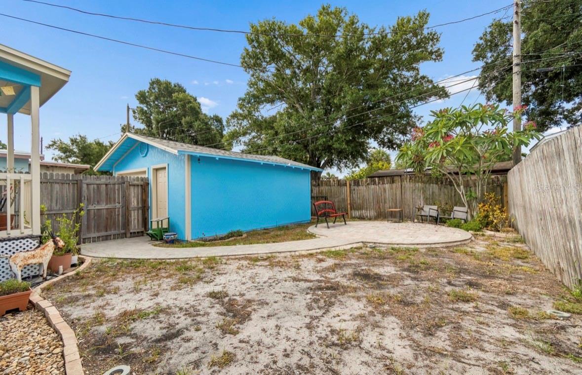 2120 43RD TER N, ST PETERSBURG, FL — photo 37