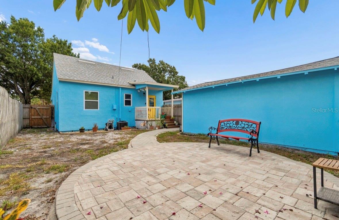 2120 43RD TER N, ST PETERSBURG, FL — photo 38