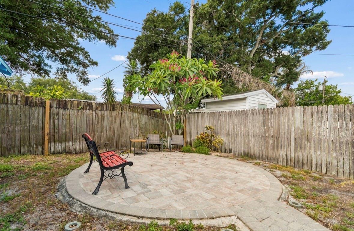 2120 43RD TER N, ST PETERSBURG, FL — photo 40