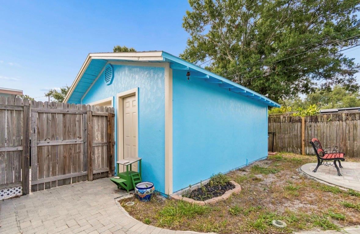 2120 43RD TER N, ST PETERSBURG, FL — photo 41
