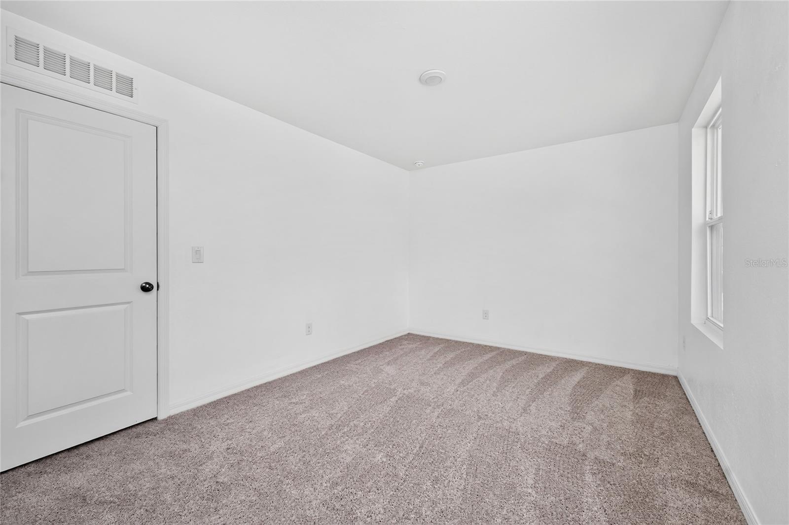 1550 PAXTON TER, PORT CHARLOTTE, FL — photo 44