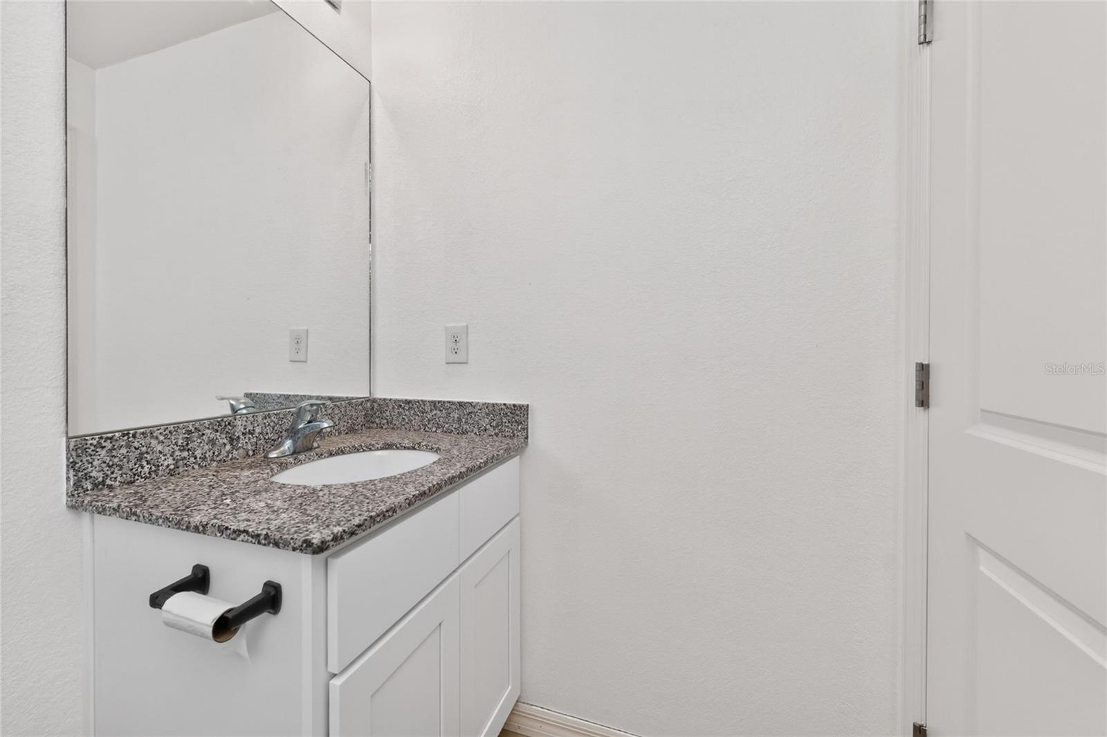 1550 PAXTON TER, PORT CHARLOTTE, FL — photo 49