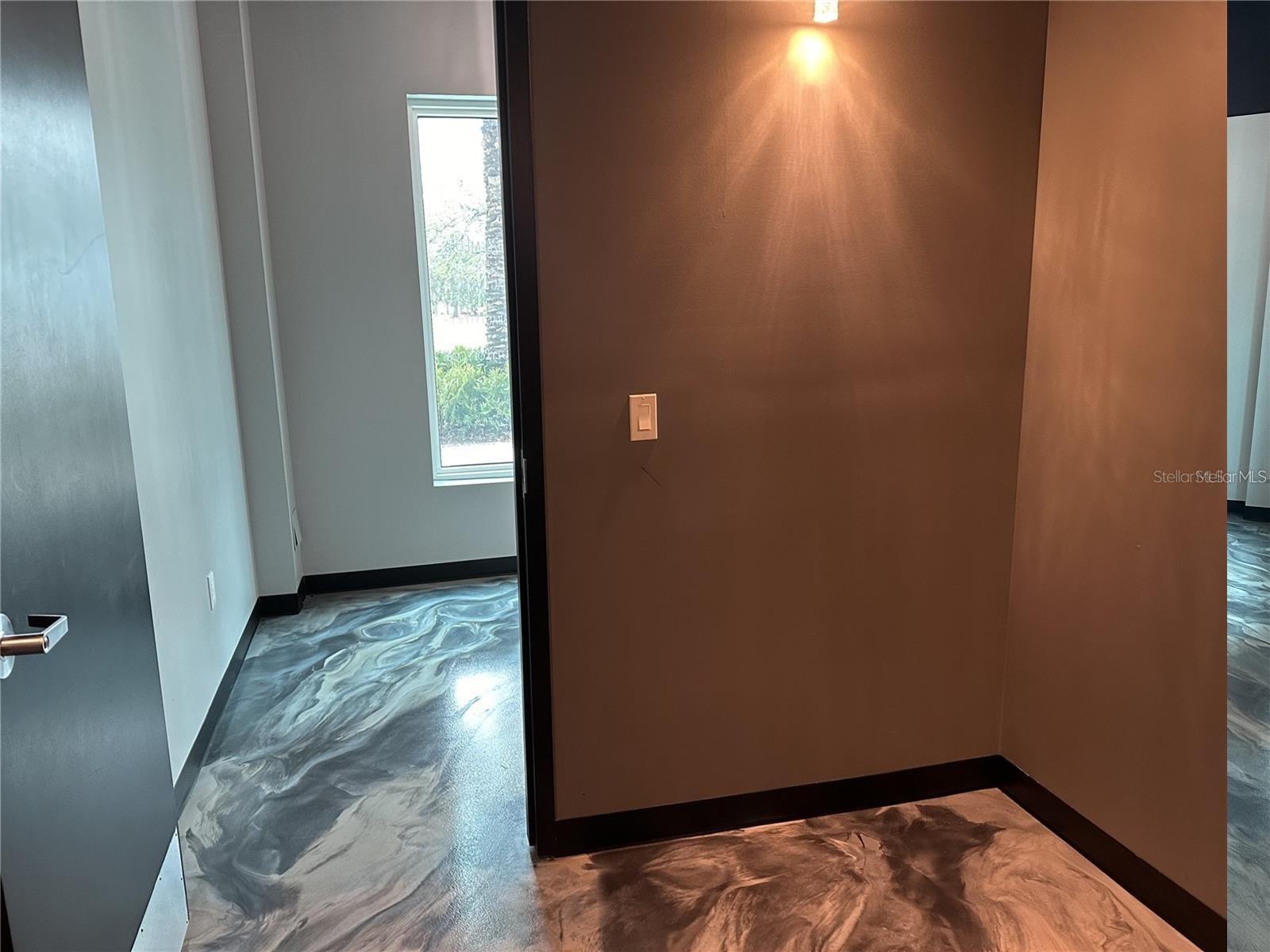 1100 CLEVELAND ST, CLEARWATER, FL — photo 9