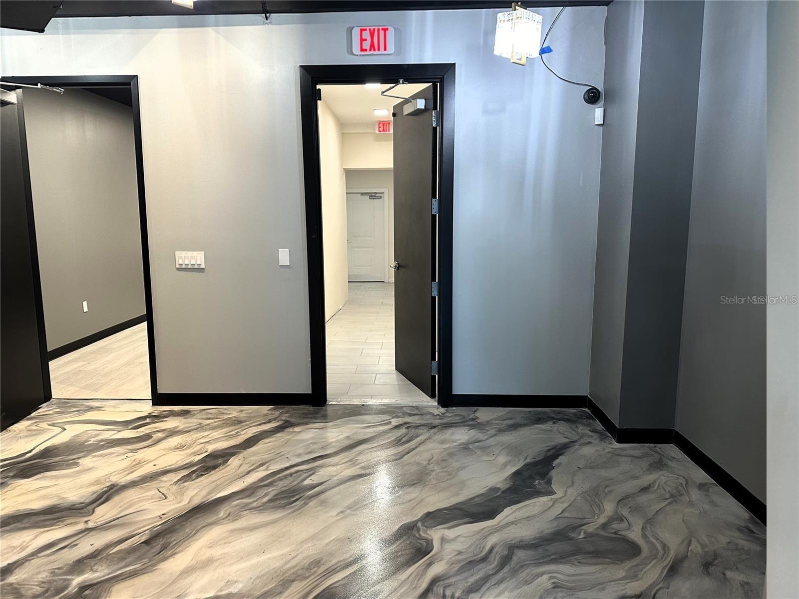 1100 CLEVELAND ST, CLEARWATER, FL — photo 12