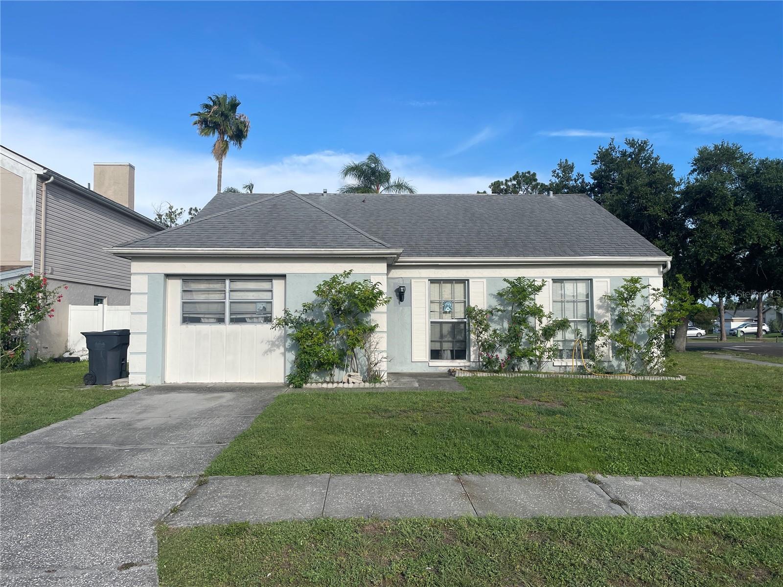 11001 SUNSWEPT PL, TAMPA, FL